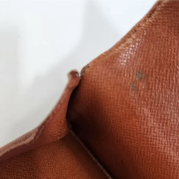 #2 Authentic LOUIS VUITTON vintage monogram Sarah long bifold wallet